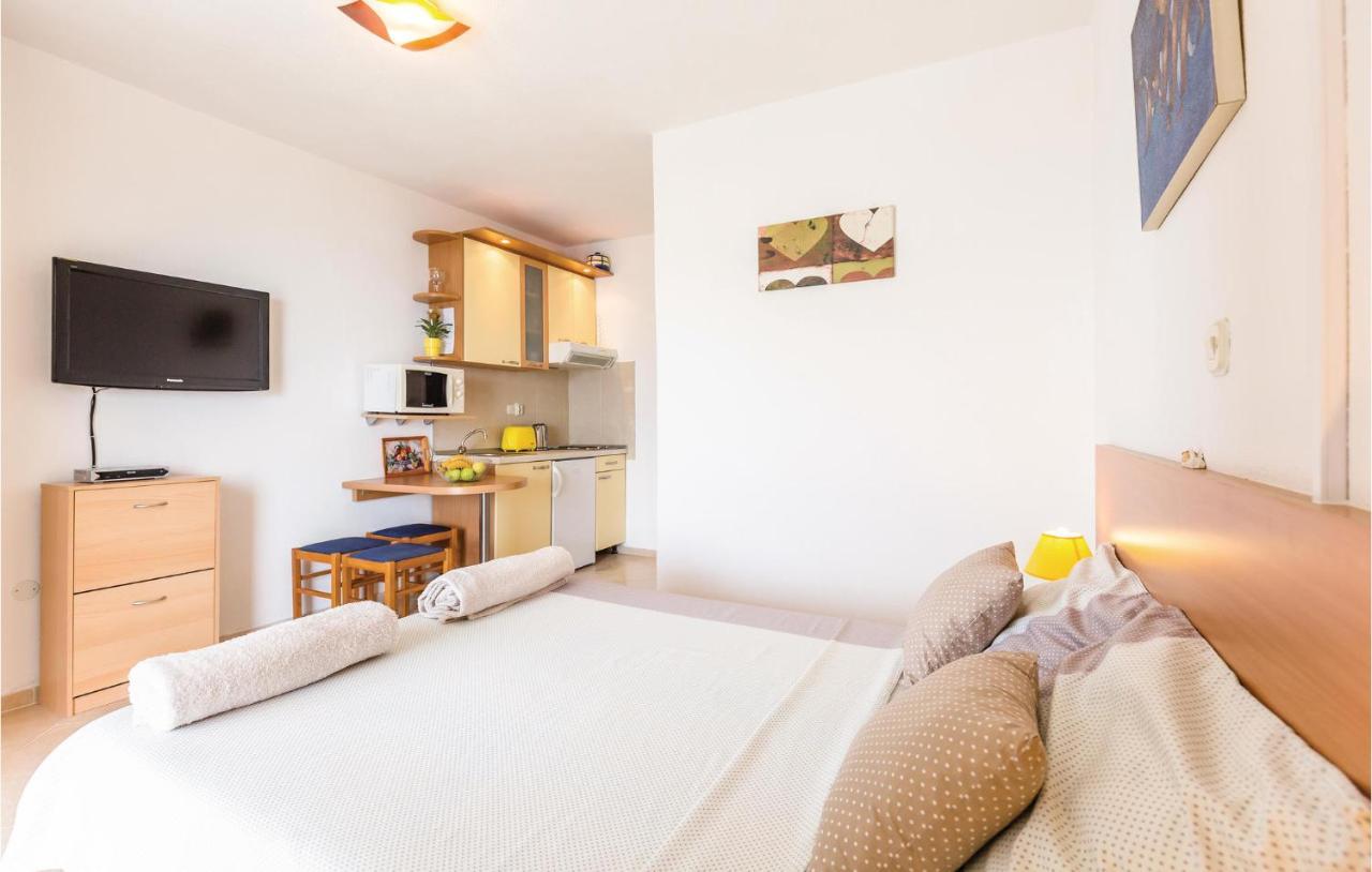 Lovely Apartment In Brela With House Sea View Экстерьер фото