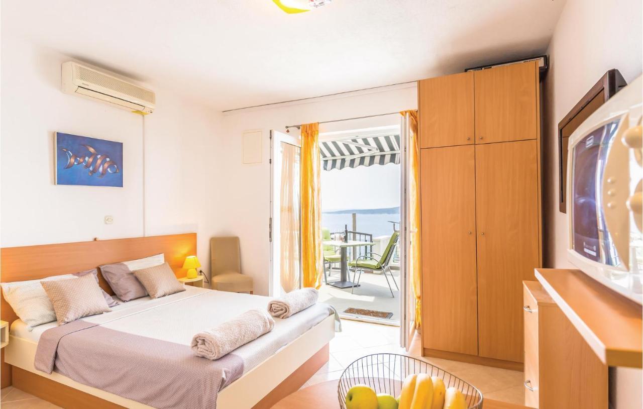 Lovely Apartment In Brela With House Sea View Экстерьер фото